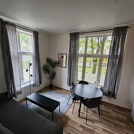 Gruenerlokka Shared Apartment *
