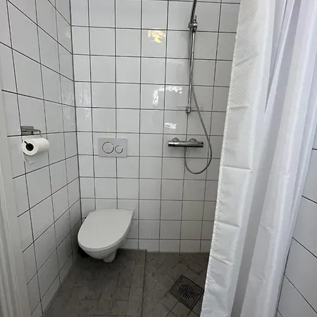 Gruenerlokka Shared Apartment *